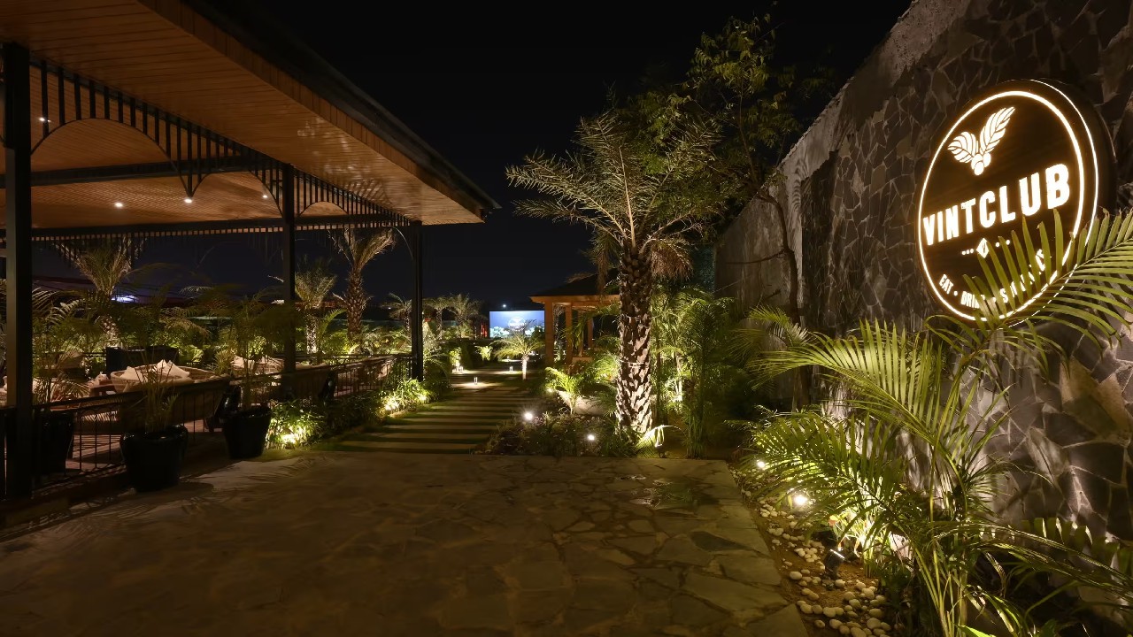 Vint Club | IBB Sushant Golf City