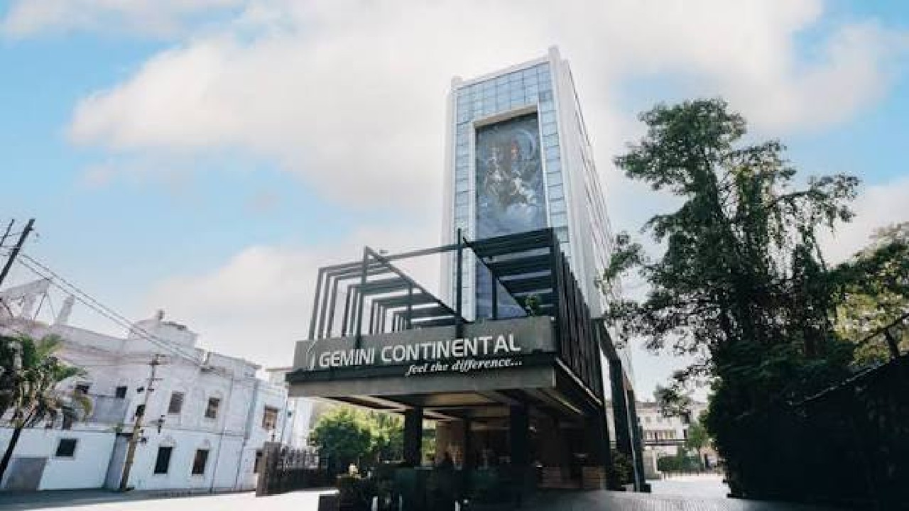 Gemini Continental: Lucknow